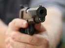 IA MANA DUPA MINE!!!! [il impinge si scoate un pistol]