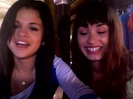 demi and selena response!! 571