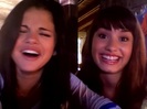 demi and selena response!! 616