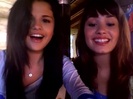 demi and selena response!! 273