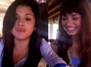 demi and selena response!! 455
