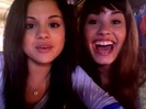 demi and selena response!! 915