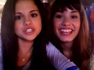 demi and selena response!! 919