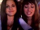 demi and selena response!! 933