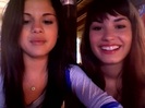 demi and selena response!! 976