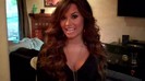 Demi Lovato - Live Chat TODAY! 105