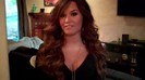 Demi Lovato - Live Chat TODAY! 109