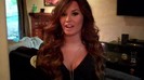 Demi Lovato - Live Chat TODAY! 111