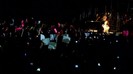 Demi Lovato - Skyscraper (Live in New York - fan video) 1054