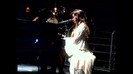 Demi Lovato - Skyscraper (Live in New York - fan video) 1056