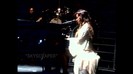 Demi Lovato - Skyscraper (Live in New York - fan video) 1058