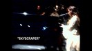 Demi Lovato - Skyscraper (Live in New York - fan video) 1071