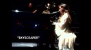 Demi Lovato - Skyscraper (Live in New York - fan video) 1090