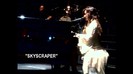 Demi Lovato - Skyscraper (Live in New York - fan video) 1092