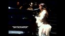 Demi Lovato - Skyscraper (Live in New York - fan video) 1099