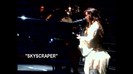 Demi Lovato - Skyscraper (Live in New York - fan video) 1102