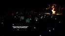 Demi Lovato - Skyscraper (Live in New York - fan video) 1117