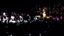 Demi Lovato - Skyscraper (Live in New York - fan video) 648