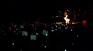 Demi Lovato - Skyscraper (Live in New York - fan video) 1139