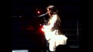 Demi Lovato - Skyscraper (Live in New York - fan video) 1297