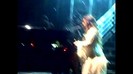 Demi Lovato - Skyscraper (Live in New York - fan video) 1831