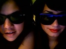 demi lovato and selena gomez with SPECIAL GUEST!!! 072