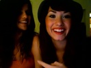 demi lovato and selena gomez with SPECIAL GUEST!!! 557