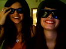 demi lovato and selena gomez with SPECIAL GUEST!!! 123