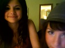 demi lovato and selena gomez with SPECIAL GUEST!!! 1138