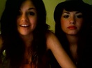 demi lovato and selena gomez with SPECIAL GUEST!!! 1238