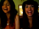 demi lovato and selena gomez with SPECIAL GUEST!!! 320