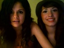 demi lovato and selena gomez with SPECIAL GUEST!!! 1268