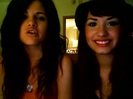 demi lovato and selena gomez with SPECIAL GUEST!!! 369