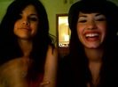 demi lovato and selena gomez with SPECIAL GUEST!!! 444