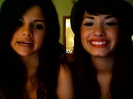 demi lovato and selena gomez with SPECIAL GUEST!!! 835