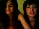 demi lovato and selena gomez with SPECIAL GUEST!!! 1905