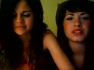 demi lovato and selena gomez with SPECIAL GUEST!!! 1907