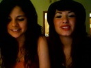 demi lovato and selena gomez with SPECIAL GUEST!!! 916