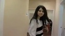 Selena Gomez - Falling Down - Behind The Scene. (HD) 109