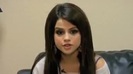 Selena Gomez - Falling Down - Behind The Scene. (HD) 174