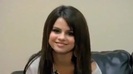 Selena Gomez - Falling Down - Behind The Scene. (HD) 205