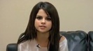 Selena Gomez - Falling Down - Behind The Scene. (HD) 456