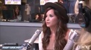 Demi Lovato\'s Interview with Ryan Seacrest -Skyscraper premier [Full] 0604