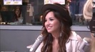 Demi Lovato\'s Interview with Ryan Seacrest -Skyscraper premier [Full] 1074