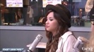 Demi Lovato\'s Interview with Ryan Seacrest -Skyscraper premier [Full] 0389
