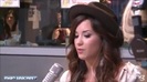 Demi Lovato\'s Interview with Ryan Seacrest -Skyscraper premier [Full] 0905