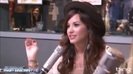 Demi Lovato\'s Interview with Ryan Seacrest -Skyscraper premier [Full] 2628