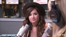 Demi Lovato\'s Interview with Ryan Seacrest -Skyscraper premier [Full] 2658
