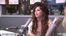 Demi Lovato\'s Interview with Ryan Seacrest -Skyscraper premier [Full] 2211