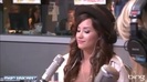 Demi Lovato\'s Interview with Ryan Seacrest -Skyscraper premier [Full] 1443